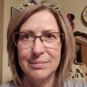 Meet your Posher, Jenni